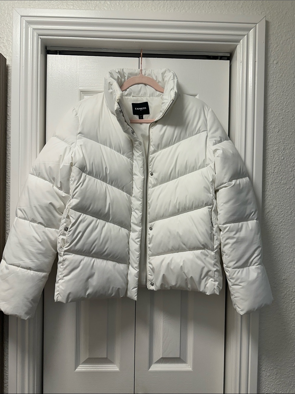 Express White Puffer Jacket